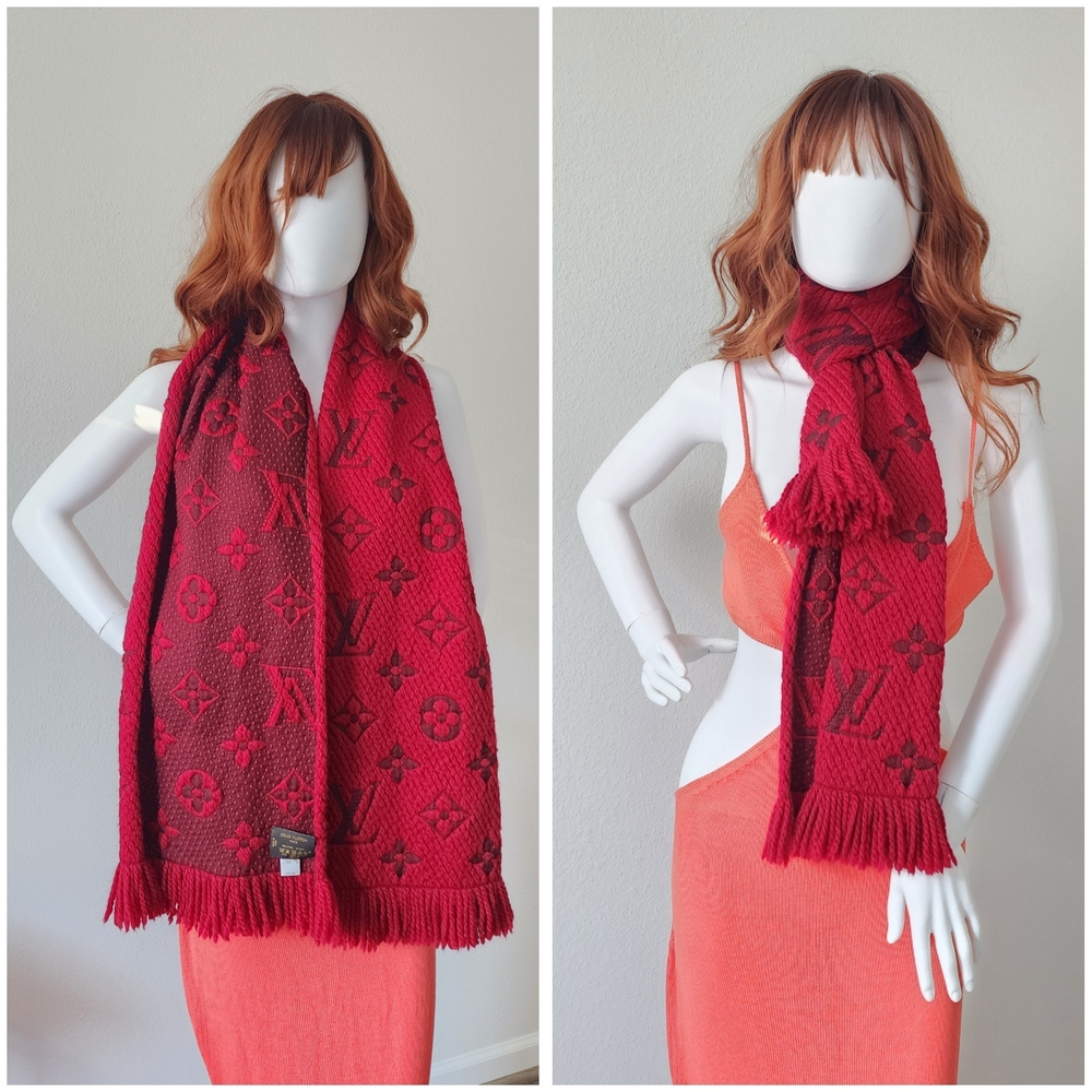 Auth Louis Vuitton Logomania Monogram Wool/Silk Fringe Shawl Scarf - Picture 3 of 9